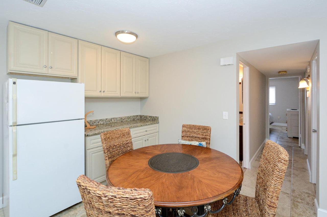 Canal 311 - Right In Siesta Key Village! Sarasota Bagian luar foto