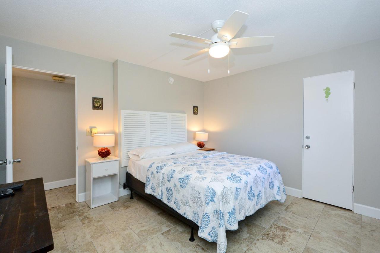 Canal 311 - Right In Siesta Key Village! Sarasota Bagian luar foto