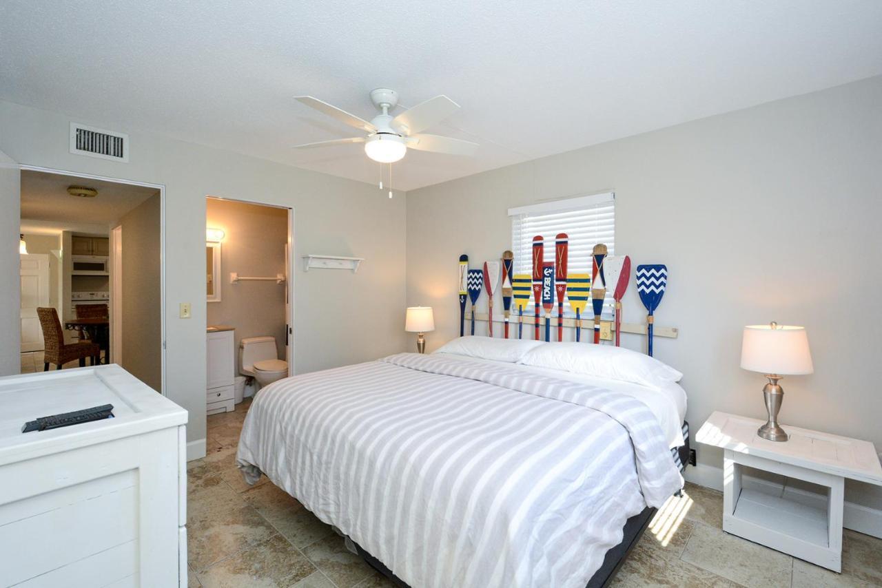 Canal 311 - Right In Siesta Key Village! Sarasota Bagian luar foto