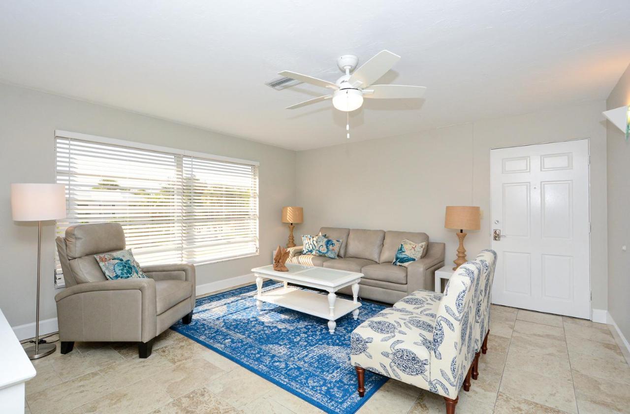 Canal 311 - Right In Siesta Key Village! Sarasota Bagian luar foto