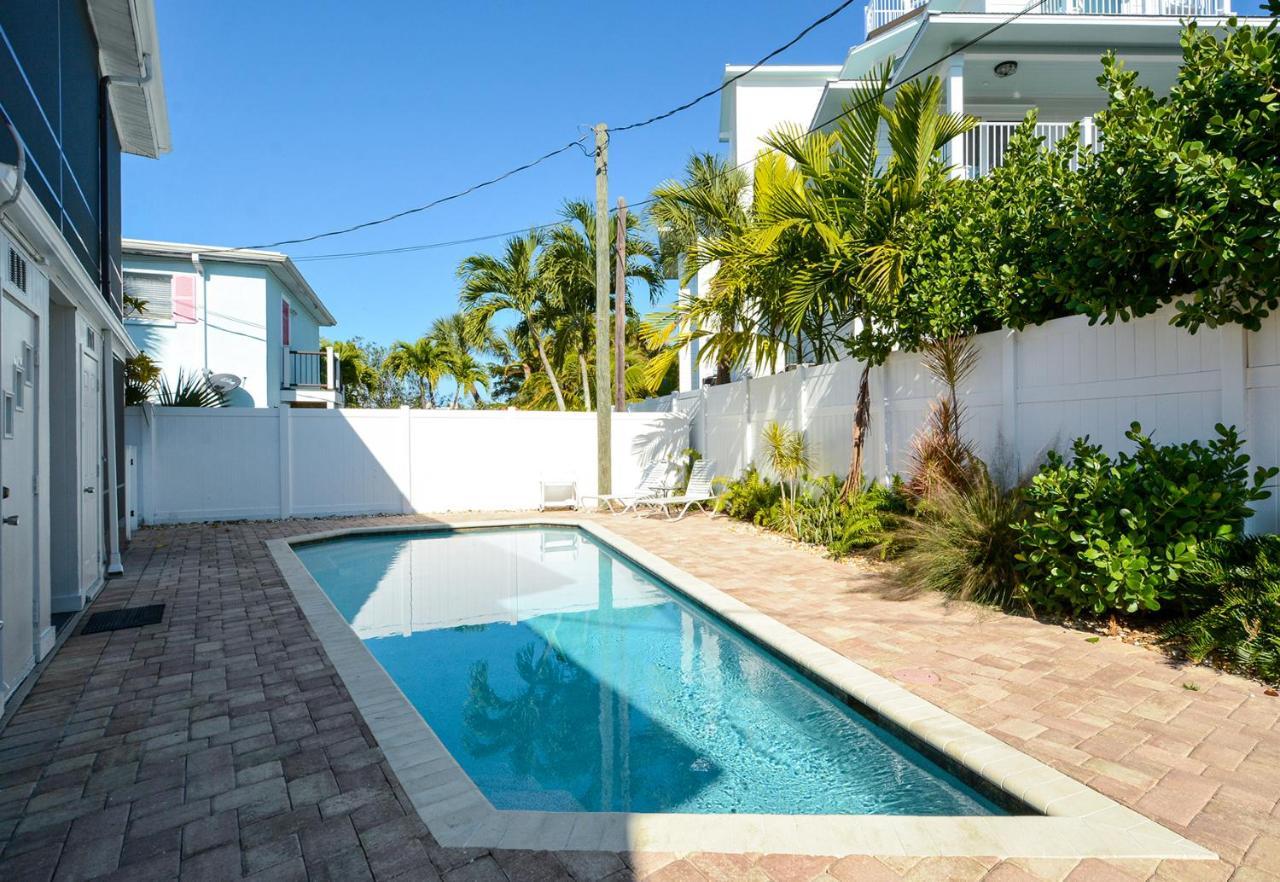 Canal 311 - Right In Siesta Key Village! Sarasota Bagian luar foto