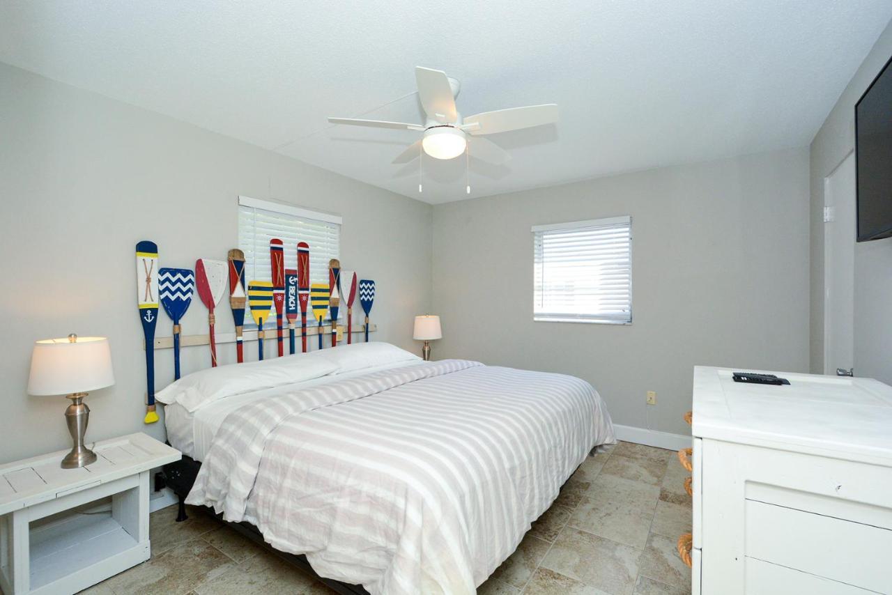 Canal 311 - Right In Siesta Key Village! Sarasota Bagian luar foto